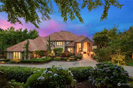 13919 209th Ave NE Woodinville, WA 98077
