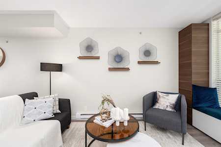 1628 W 7th Avenue Vancouver, BC V6J 1S5