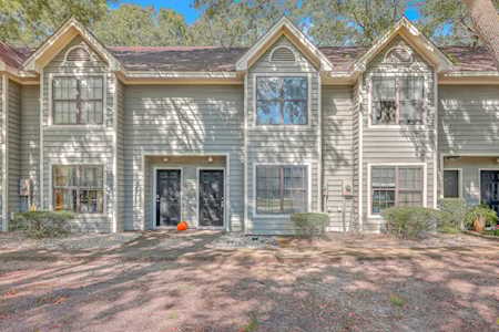 904 Seagull Drive Mount Pleasant, SC 29464