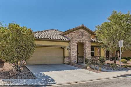 6077 Honeysuckle Ridge St Las Vegas, NV 89148