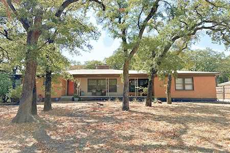 1730 Weiler Boulevard Fort Worth, TX 76112