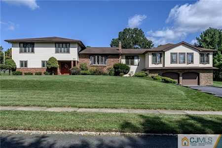 221 Eyland Avenue Roxbury, NJ 07876