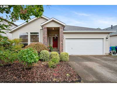 1623 NE Blue Heron DR Portland, OR 97211