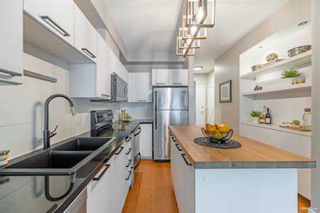 205 E 10th Avenue #311 Vancouver, BC V5T 4V6