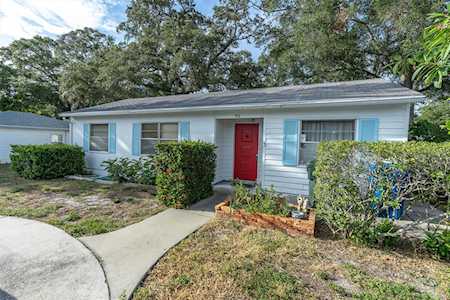 916 8th Ave SW Largo, FL 33770