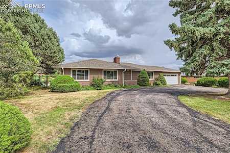 11 Crescent Lane Colorado Springs, CO 80904