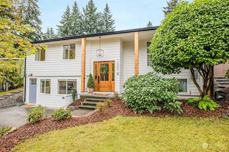 16851 NE 14th Place Bellevue, WA 98008