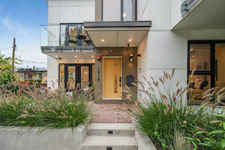 1219 Wolfe Avenue Vancouver, BC V6H 1S8