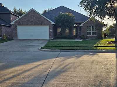 9100 Wild River Drive Arlington, TX 76002