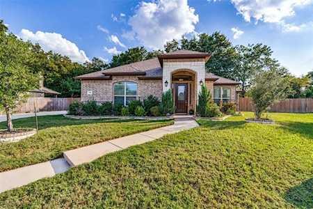 200 Moses Drive Glenn Heights, TX 75154