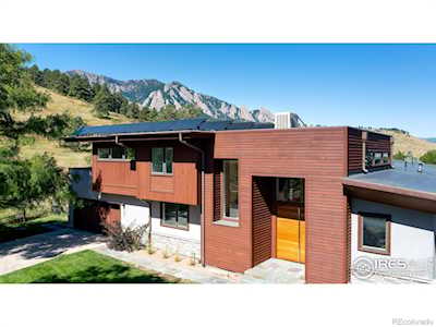 2355 Cragmoor Rd Boulder, CO 80305