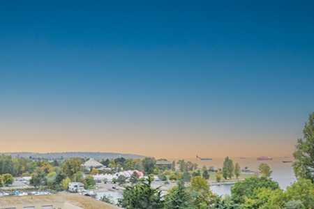 1005 Beach Avenue #906 Vancouver, BC V6E 3W2