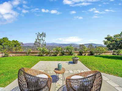 9742 Willow Glenn Circle Circle North Tustin, CA 92705