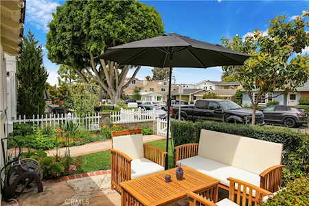 518 Poinsettia Avenue Corona Del Mar, CA 92625