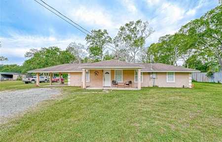 24736 Cunningham Dr Porter, TX 77365