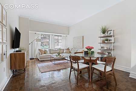 350 E 82nd St #2-C New York, NY 10028