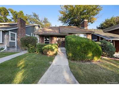 7571 S Rosemary Cir Centennial, CO 80112