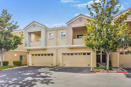 719 Star Jasmine Ct SAN JOSE, CA 95131