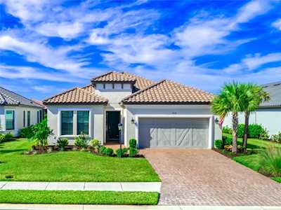 4626 Trento PLACE Lakewood Ranch, FL 34211
