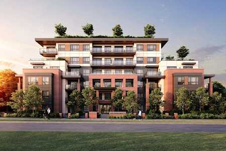 2550 Garden Drive #401 Vancouver, BC V5N 4X6
