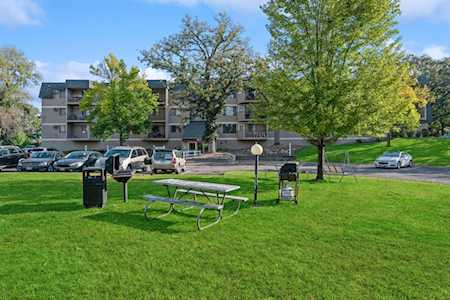 3917 Heritage Hills Drive #109 Bloomington, MN 55437
