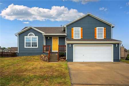10819 N Manchester Ave Kansas City, MO 64157