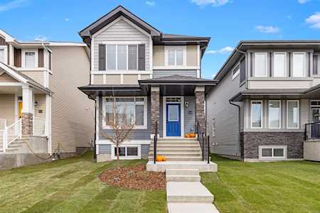 318 Clydesdale Ave Cochrane, AB t4c0x2