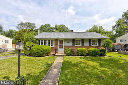 220 Chartley Dr Reisterstown, MD 21136