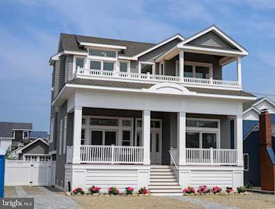 1110 S Beach Ave Beach Haven, NJ 08008