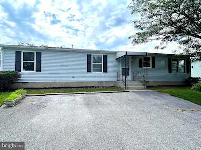 42 Primrose Dr E Dover, DE 19901