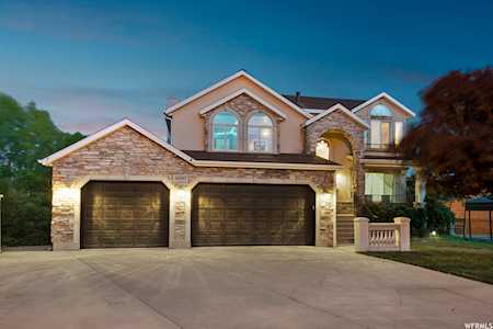 10087 S Knox Dr South Jordan, UT 84009
