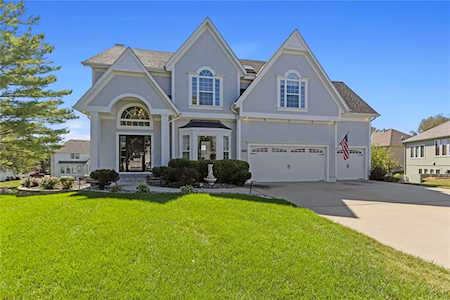 7607 NE 86th Ct Kansas City, MO 64157