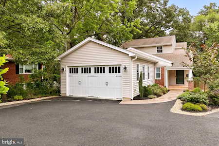 201 S Pershing Dr Arlington, VA 22204