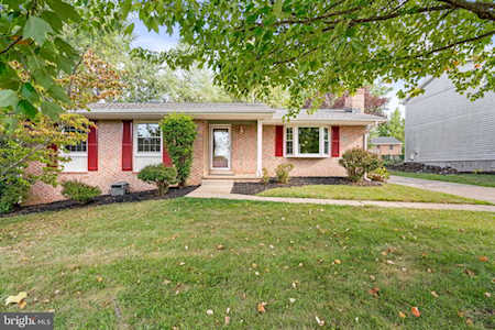 123 Maryanne Ave SW Leesburg, VA 20175