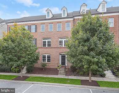 11318 Market St Fulton, MD 20759