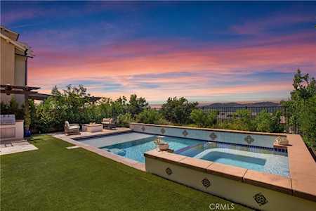 7 Sedoso Ct Rancho Mission Viejo, CA 92694