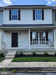 448 W Greens Branch Ln Smyrna, DE 19977