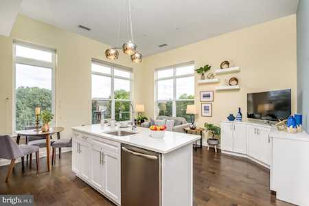 401 15th St SE #402 Washington, DC 20003