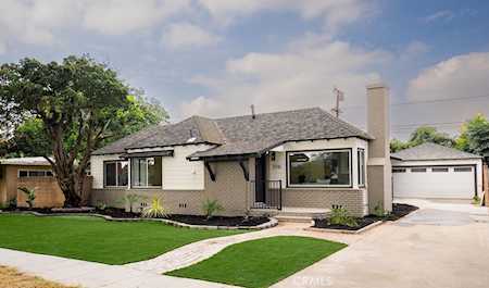 2745 Chestnut Ave Long Beach, CA 90806