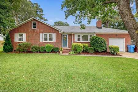 105 Hickory Ridge Rd Chesapeake, VA 23322