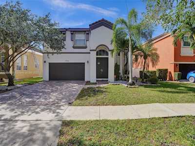 4928 SW 165th Ave Miramar, FL 33027