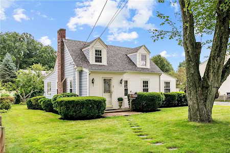 65 Pavilion Ave East Providence, RI 02916