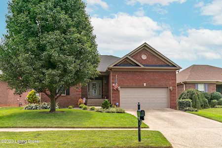 4109 Brook Farm Pl Louisville, KY 40299