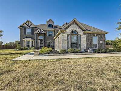 226 Castle Creek Drive Red Oak, TX 75154
