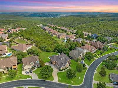 405 Aria DR Austin, TX 78738