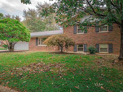816 MAGNOLIA Drive Mount Vernon, IN 47620
