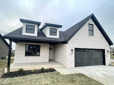 5000 Bentwood Ct Richmond, KY 40475