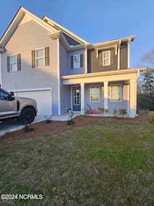 908 Needlerush Rd Sneads Ferry, NC 28460