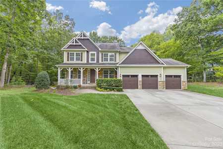 1068 Crofton Dr Waxhaw, NC 28173