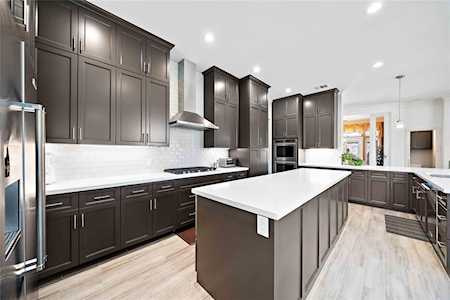 1914 Cascade Court Sugar Land, TX 77479